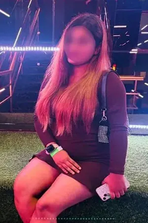 Escort Service in Noida